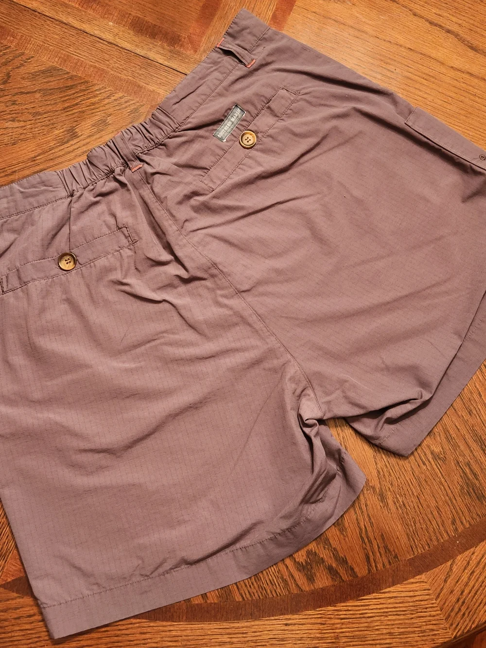Southern Marsh Tarpon Flats Fishing Shorts Men's XL Gray Microcheck Sportswear
